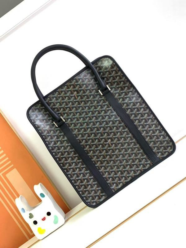 G09ard pre-owned G09ard hulot the dog