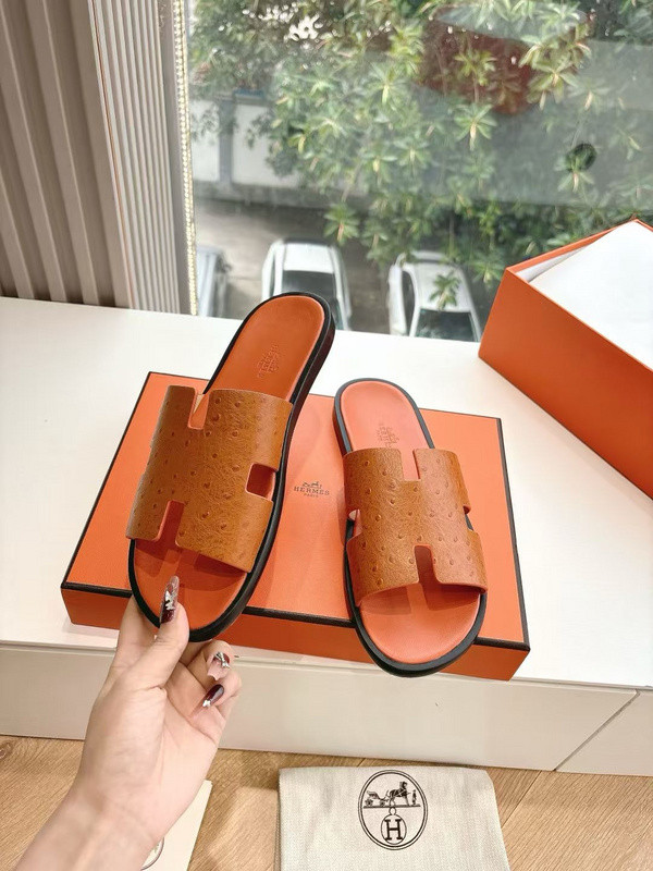 H*rmes Sandals