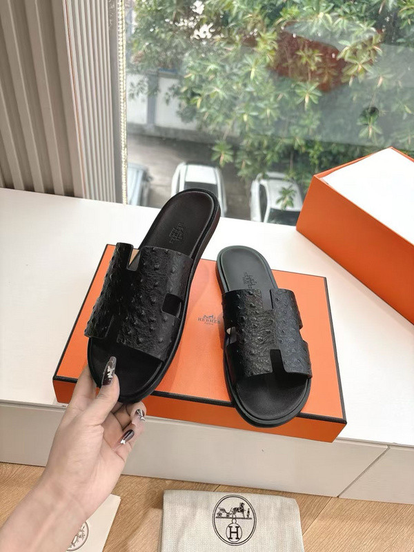 H*rmes Sandals