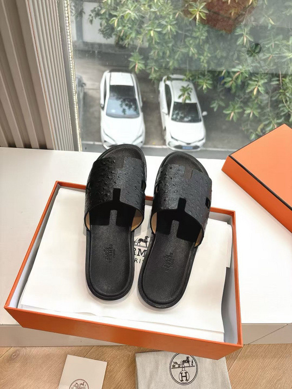 H*rmes Sandals