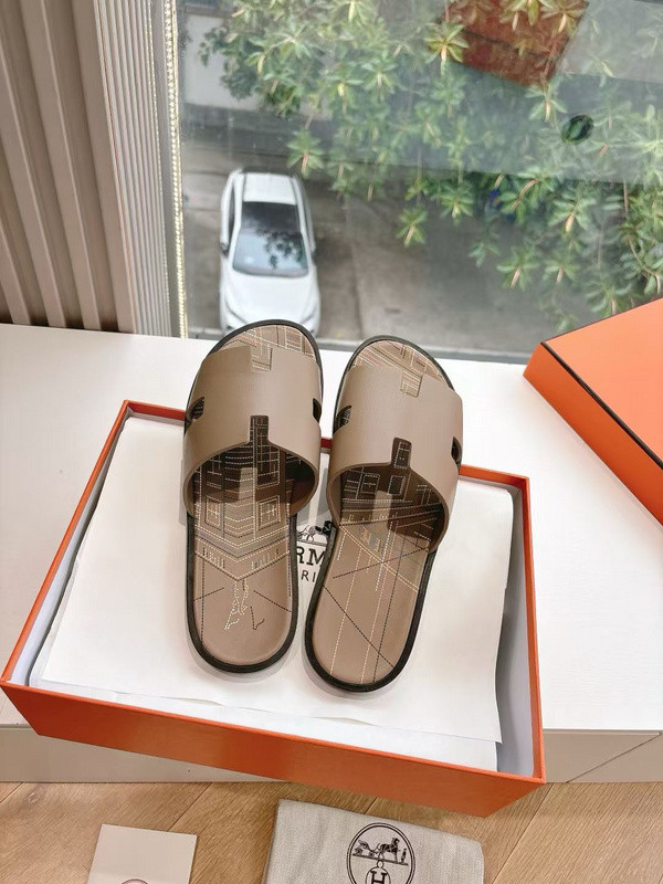 H*rmes Sandals
