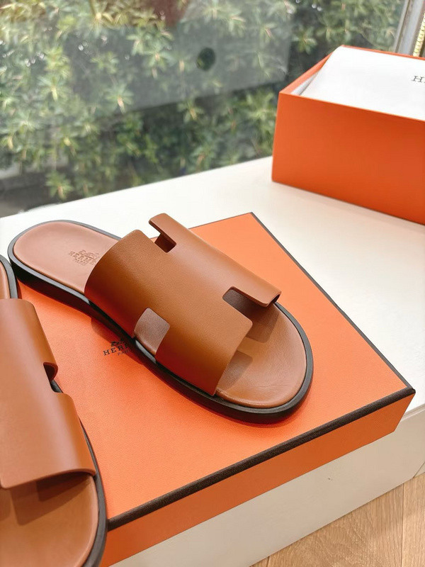 H*rmes Sandals