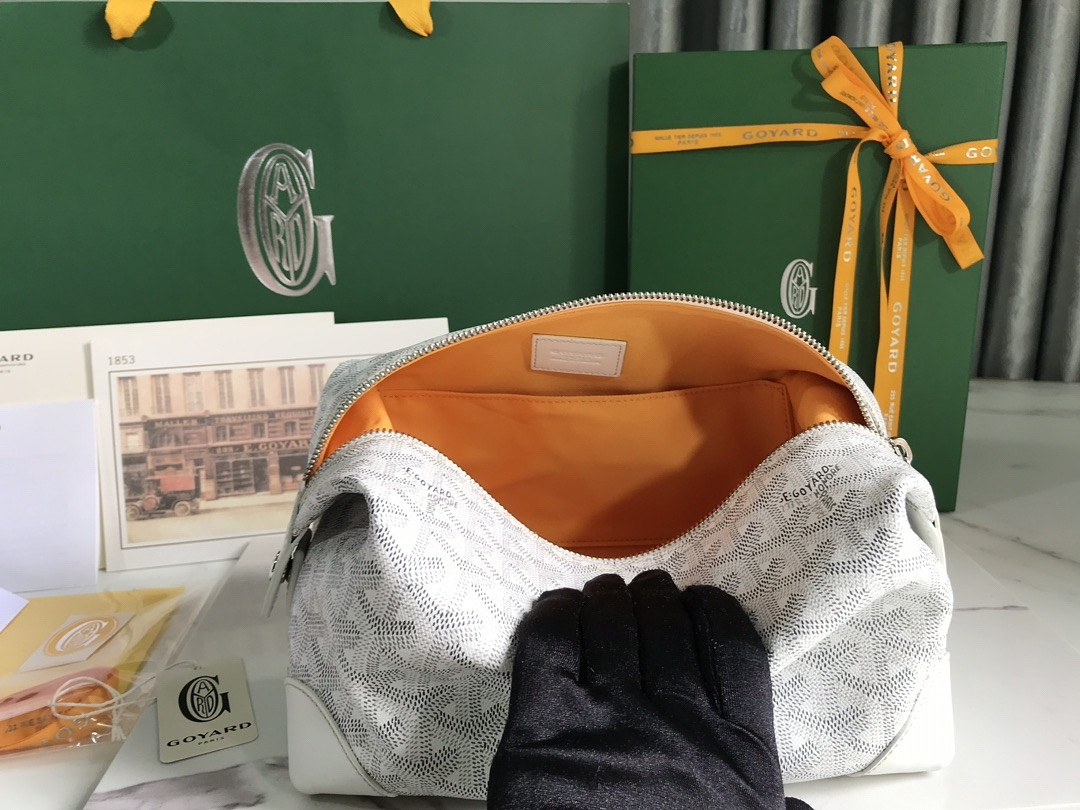 G09ard Boeing 25 Toilet Bag