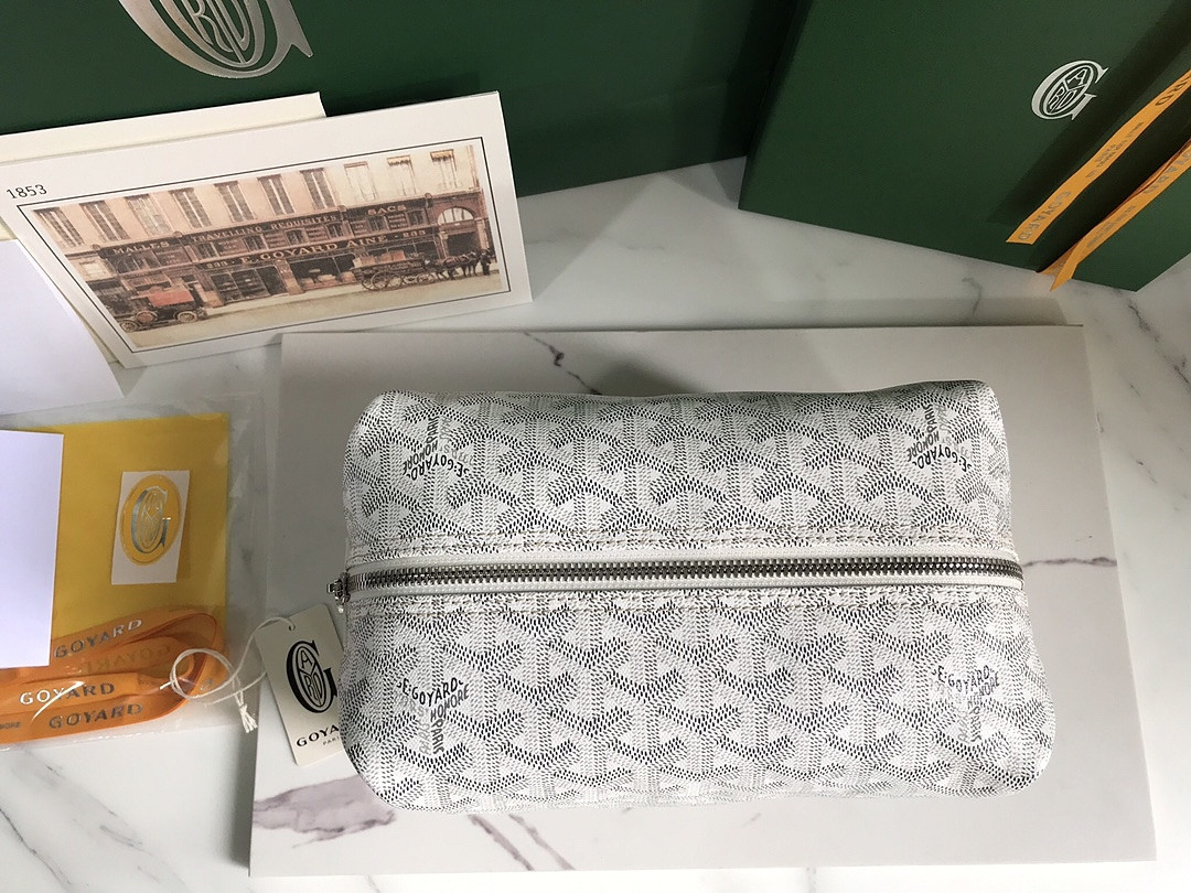 G09ard Boeing 25 Toilet Bag