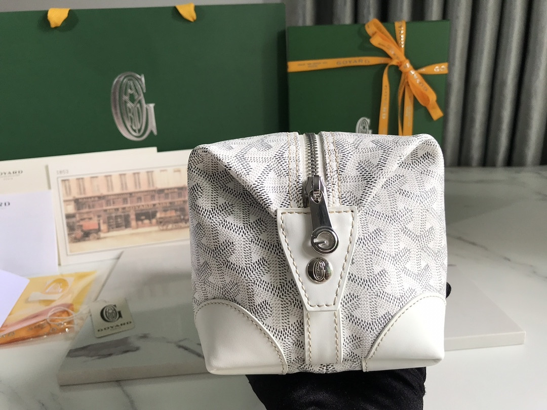 G09ard Boeing 25 Toilet Bag