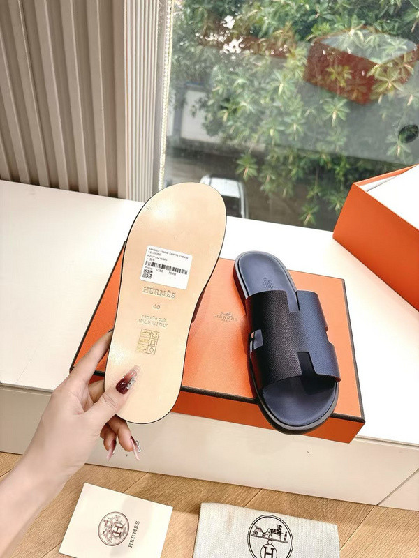 H*rmes Sandals