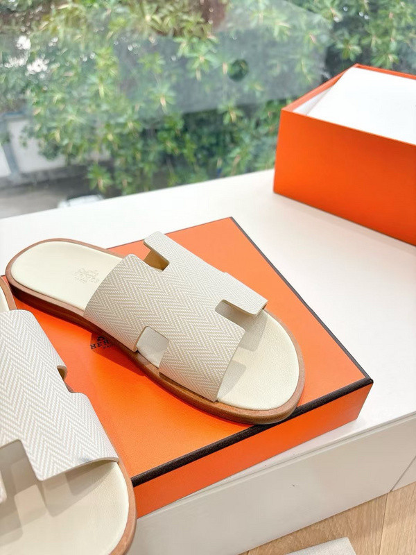 H*rmes Sandals