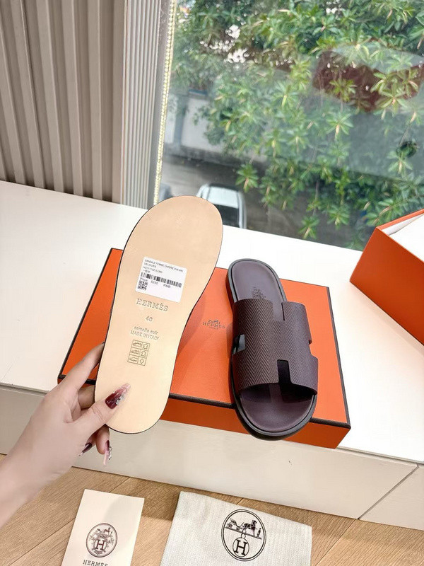 H*rmes Sandals