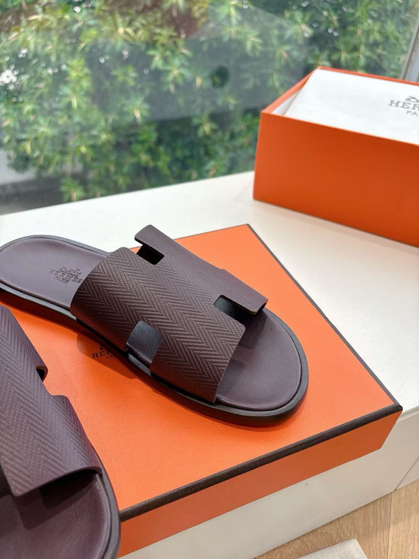 H*rmes Sandals