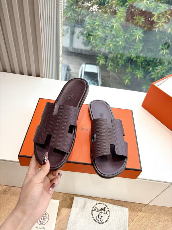 H*rmes Sandals