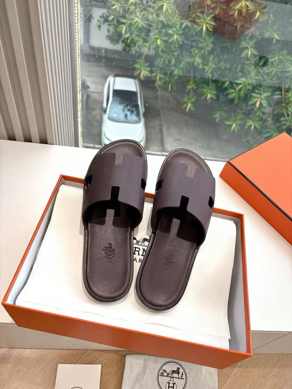 H*rmes Sandals