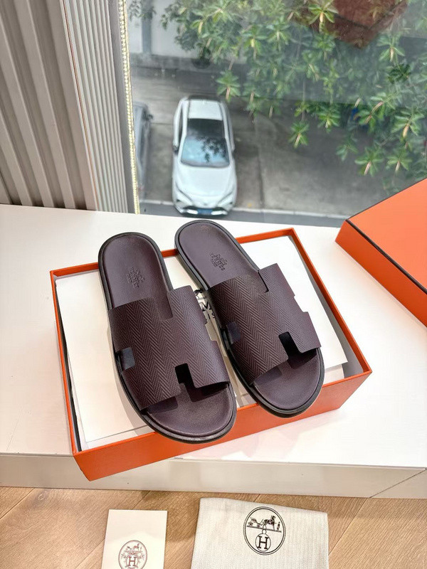 H*rmes Sandals