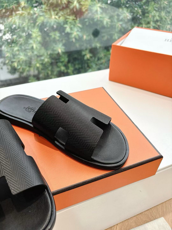 H*rmes Sandals
