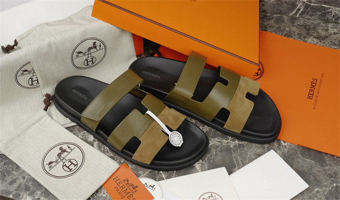 H*rmes Sandals