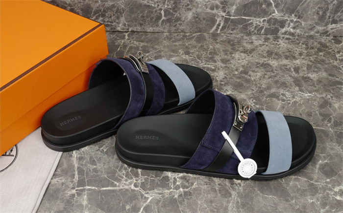H*rmes Sandals