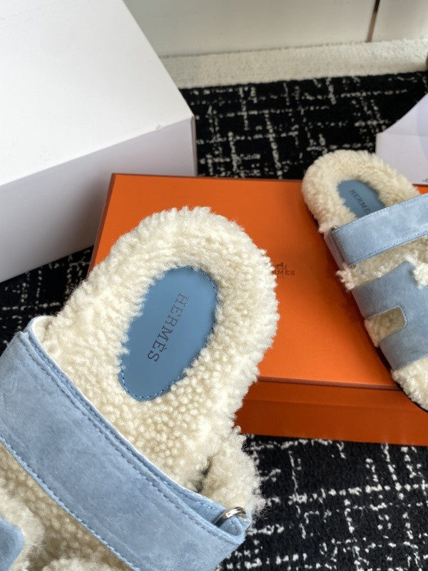 H*rmes Sandals