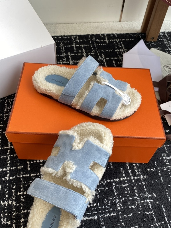 H*rmes Sandals