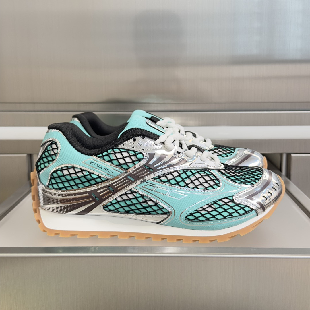 B0tt*ga Ven*ta Orbit Sneaker