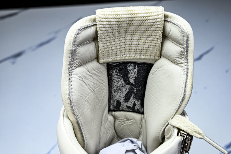 RICK 0WENS SNEAKERS