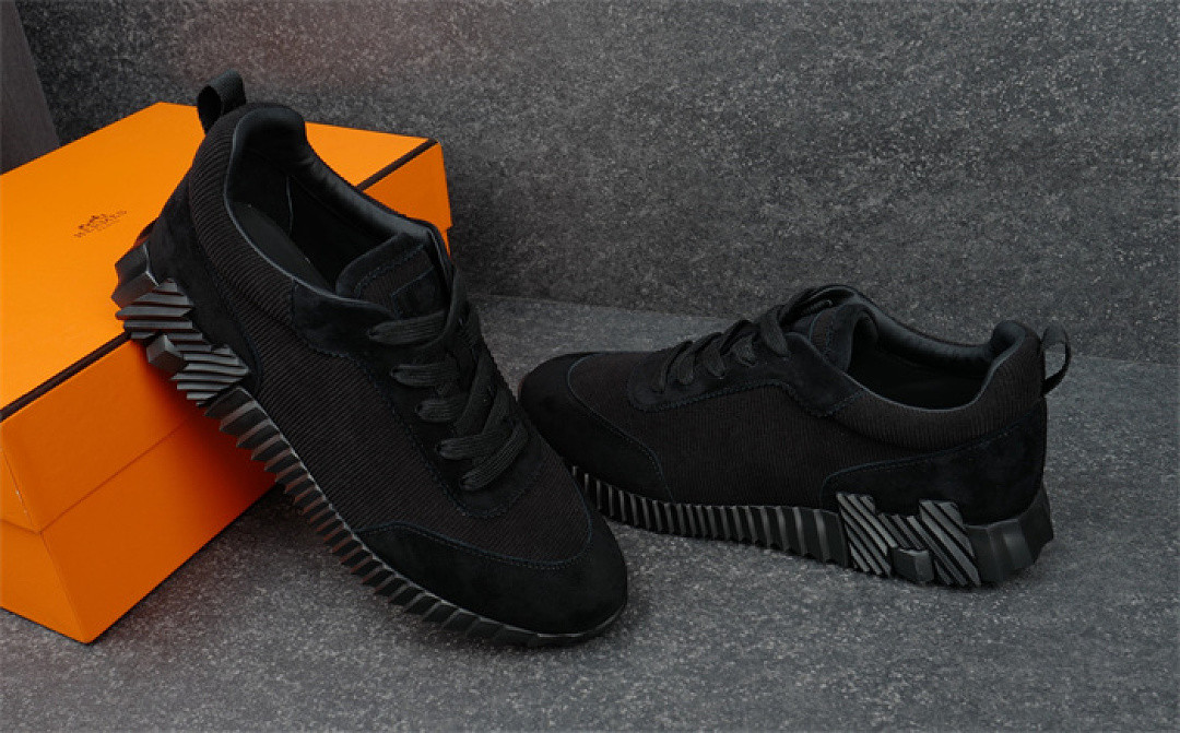 H*ER*MES SNEAKER