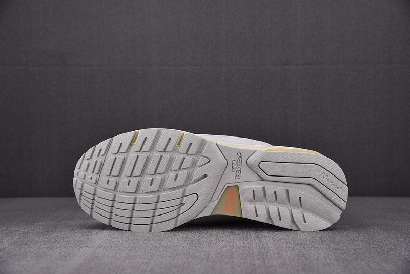 New Balance 992 White Silver (2021) - M992MD