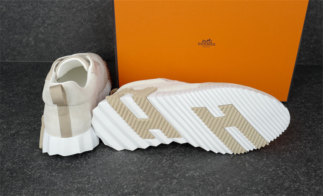 H*ER*MES SNEAKER