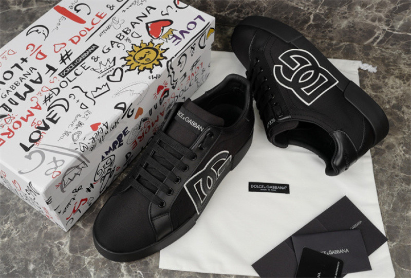 DG SNEAKER