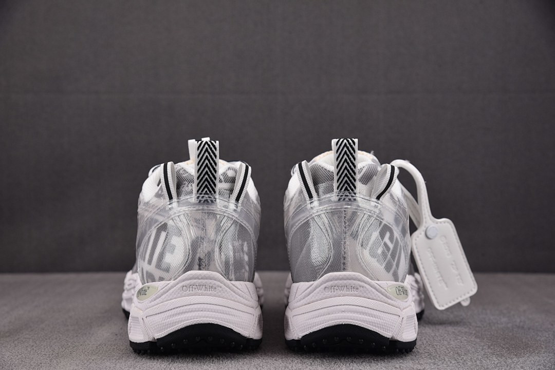 OFF-WHITE ODSY-2000