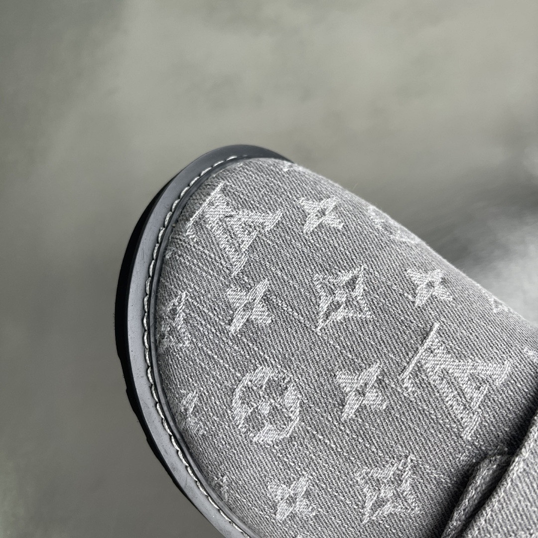 LV Easy Mule