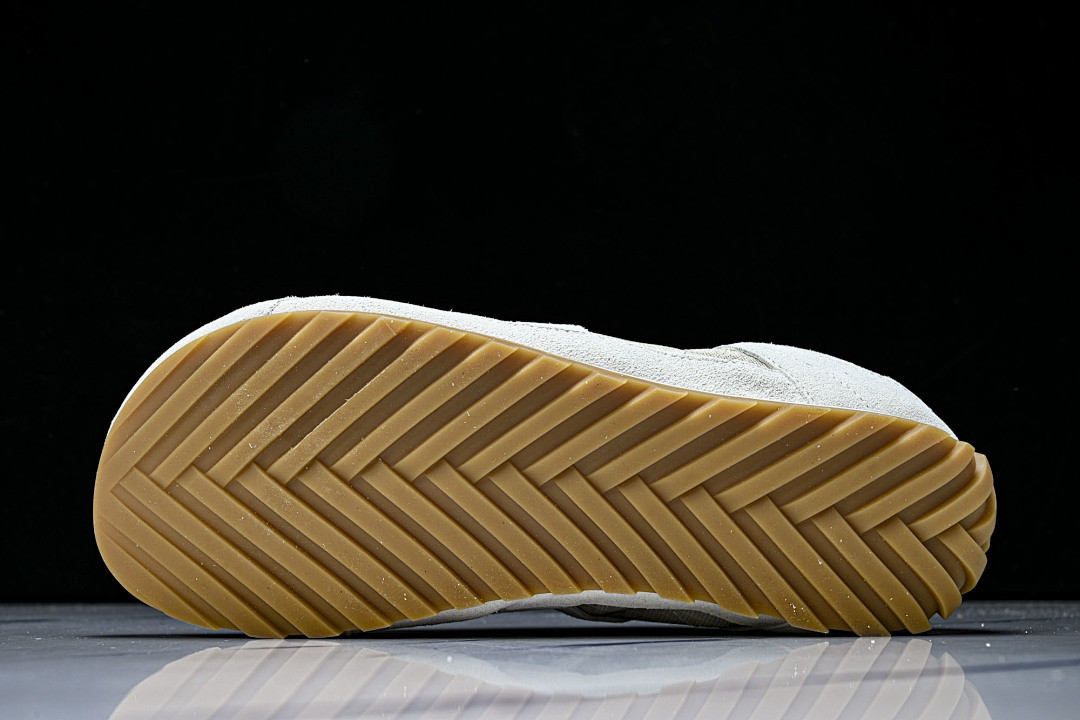 B0tt*ga Ven*ta Orbit Sneaker