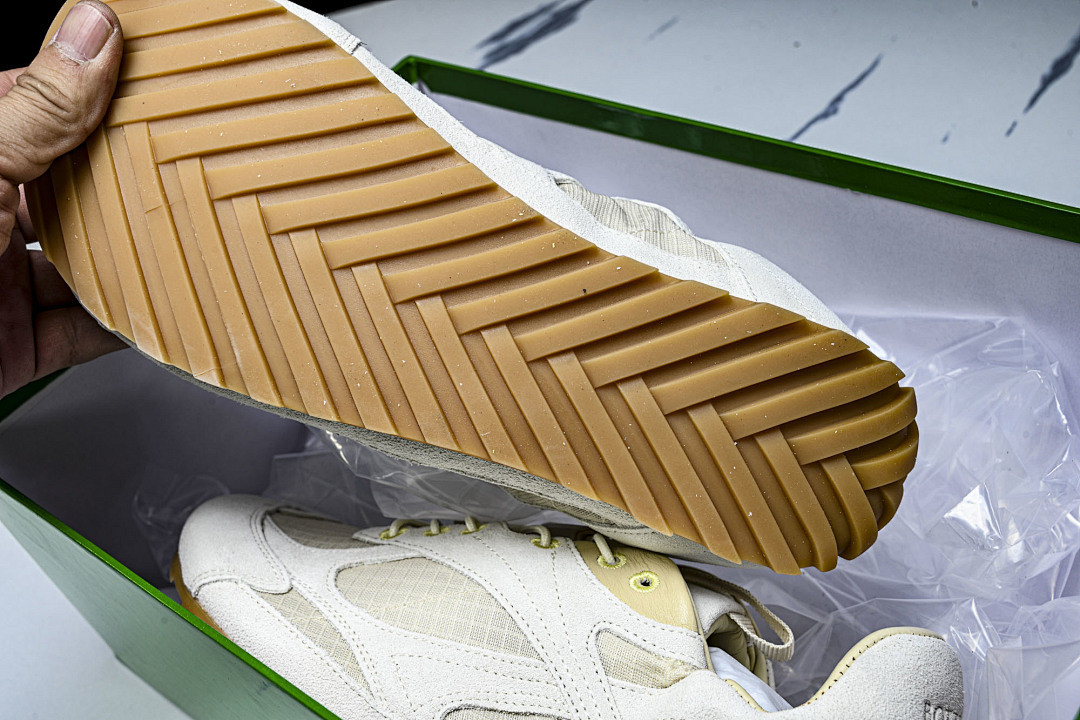 B0tt*ga Ven*ta Orbit Sneaker