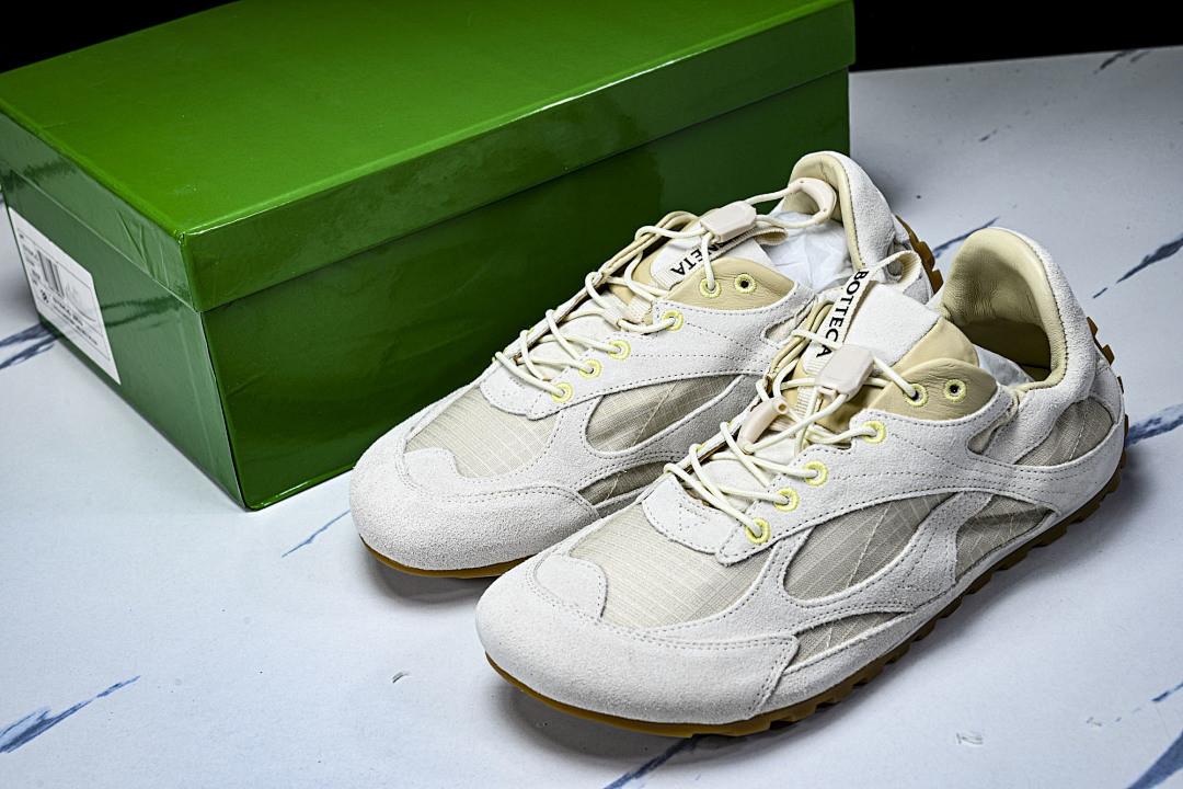B0tt*ga Ven*ta Orbit Sneaker