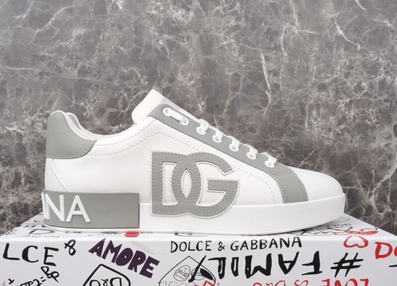 DG SNEAKER