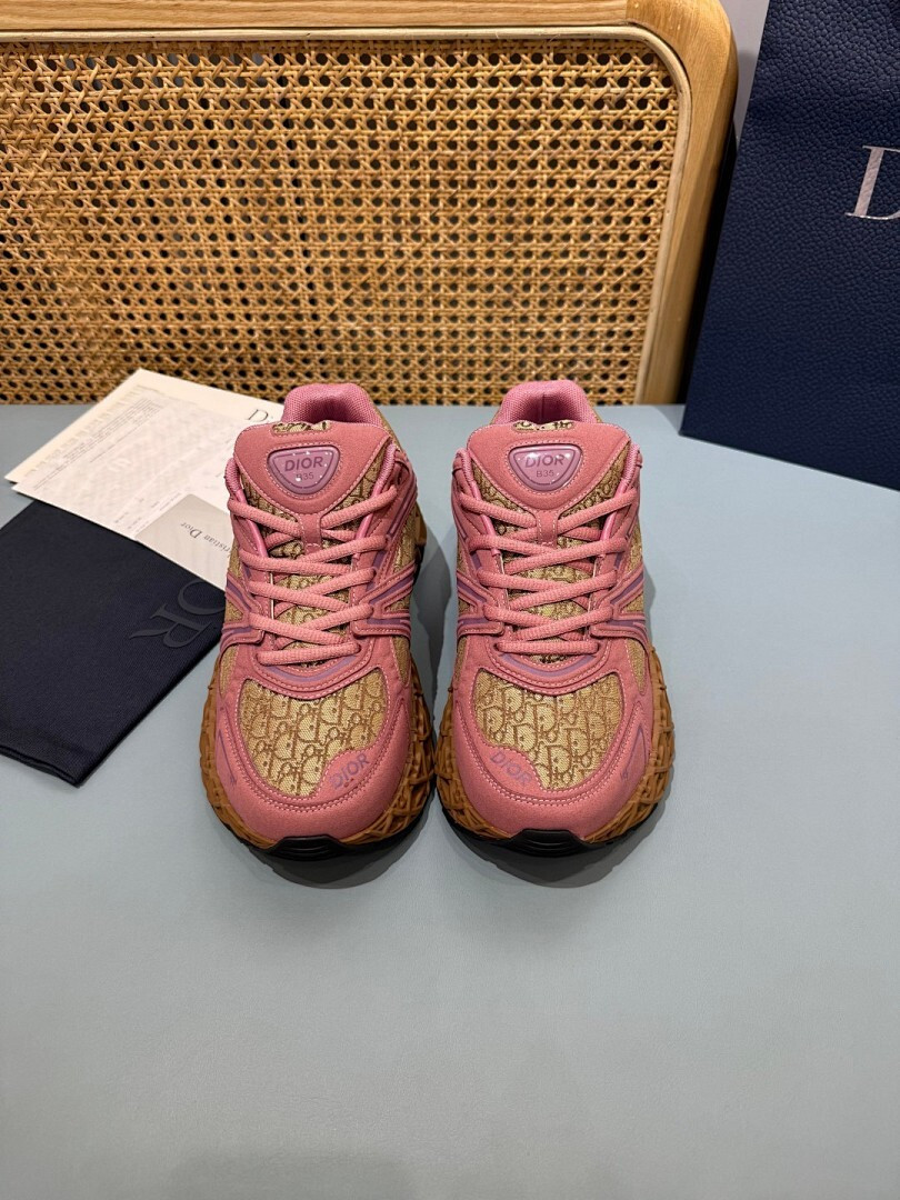 DR B35 NXXT sneaker