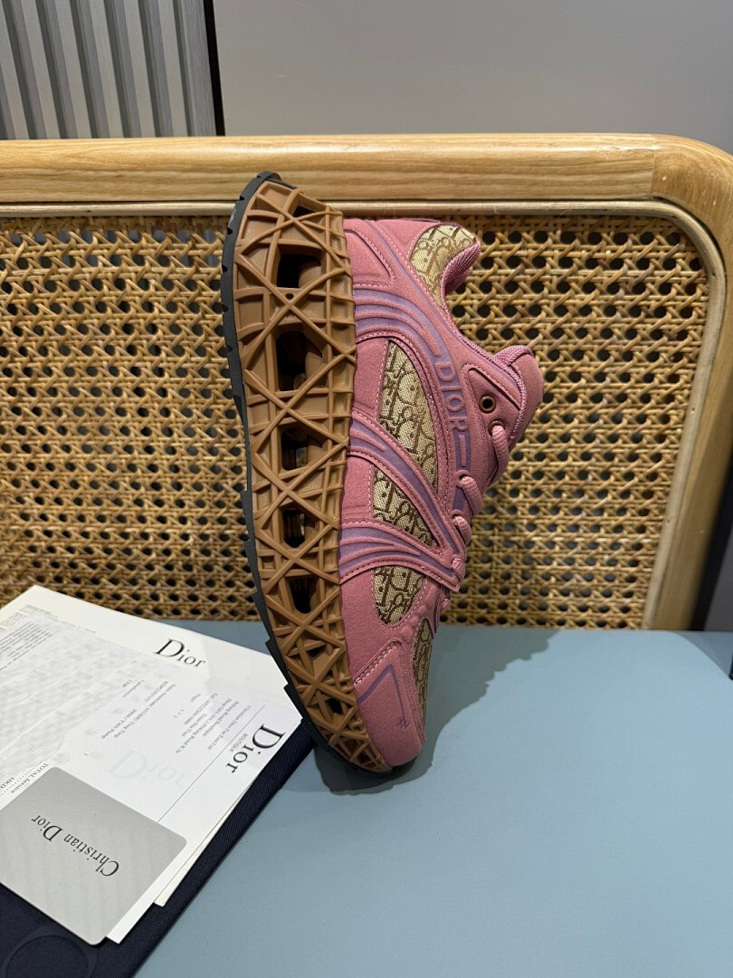 DR B35 NXXT sneaker