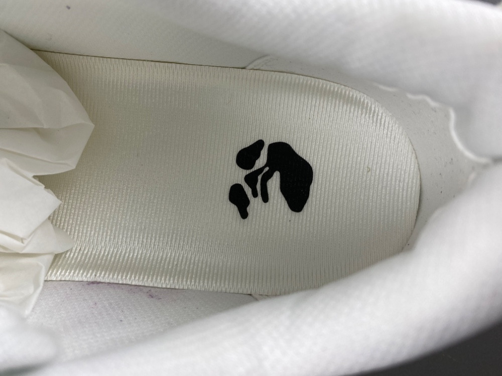 OFF-WHITE ODSY-2000