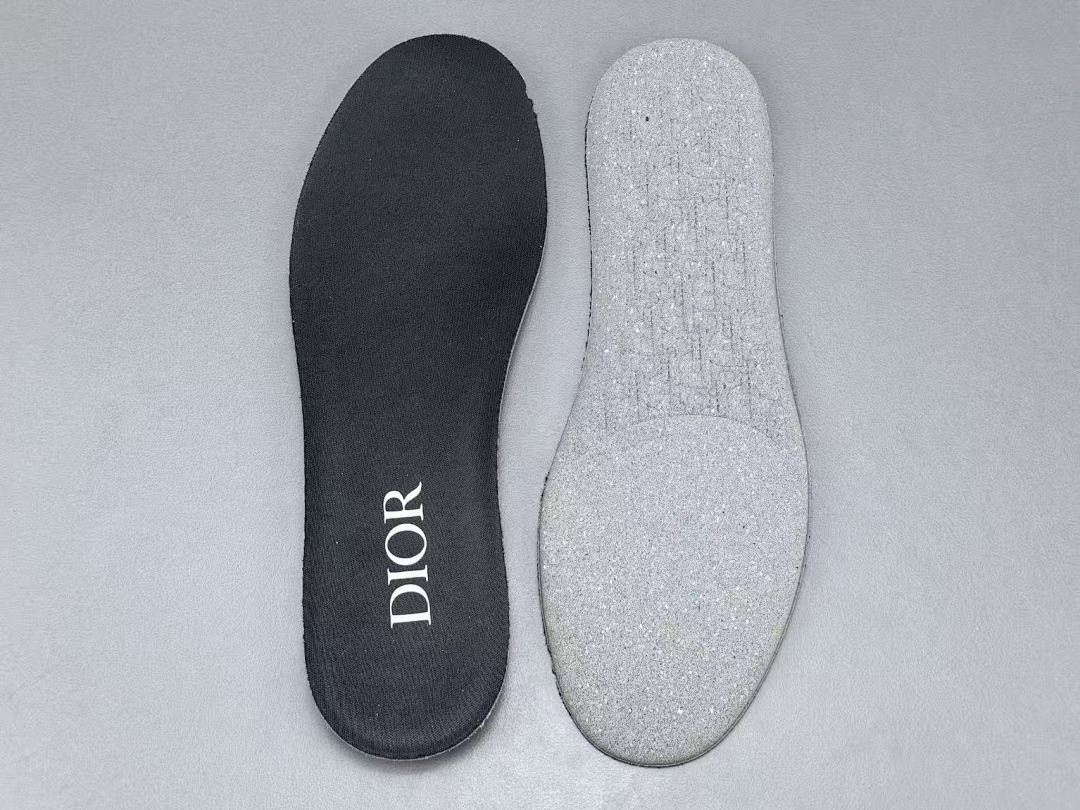 DR B30 SNEAKER