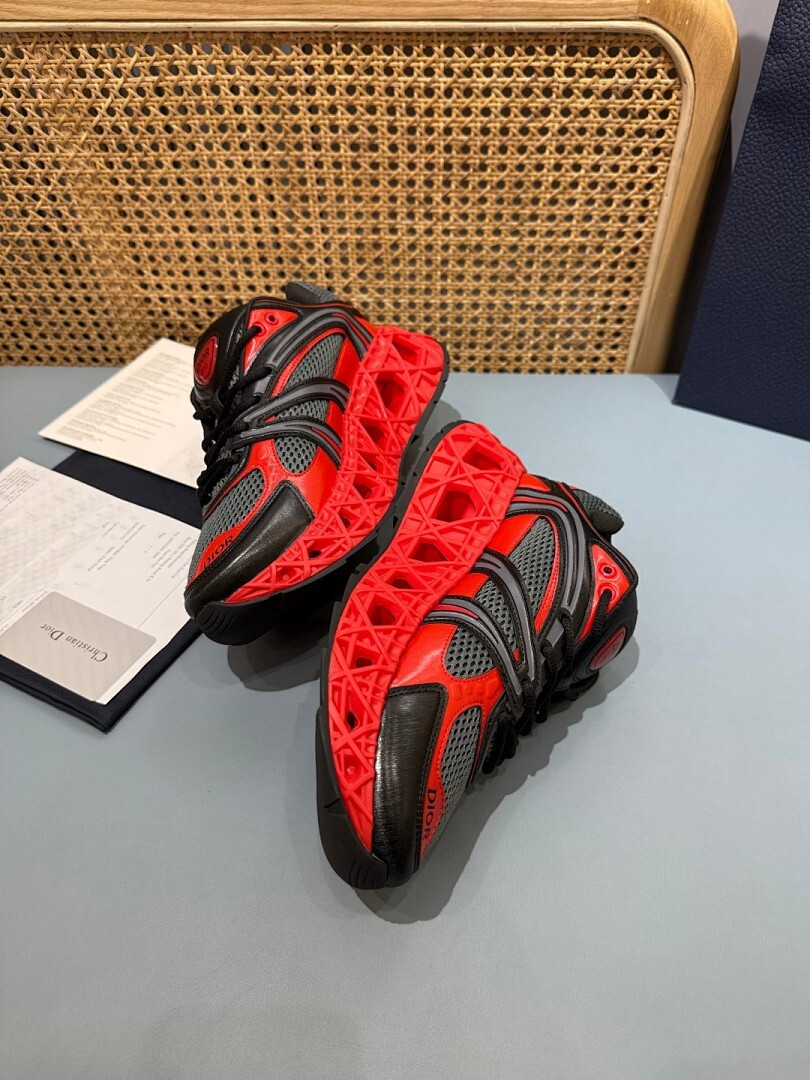 DR B35 NXXT sneaker