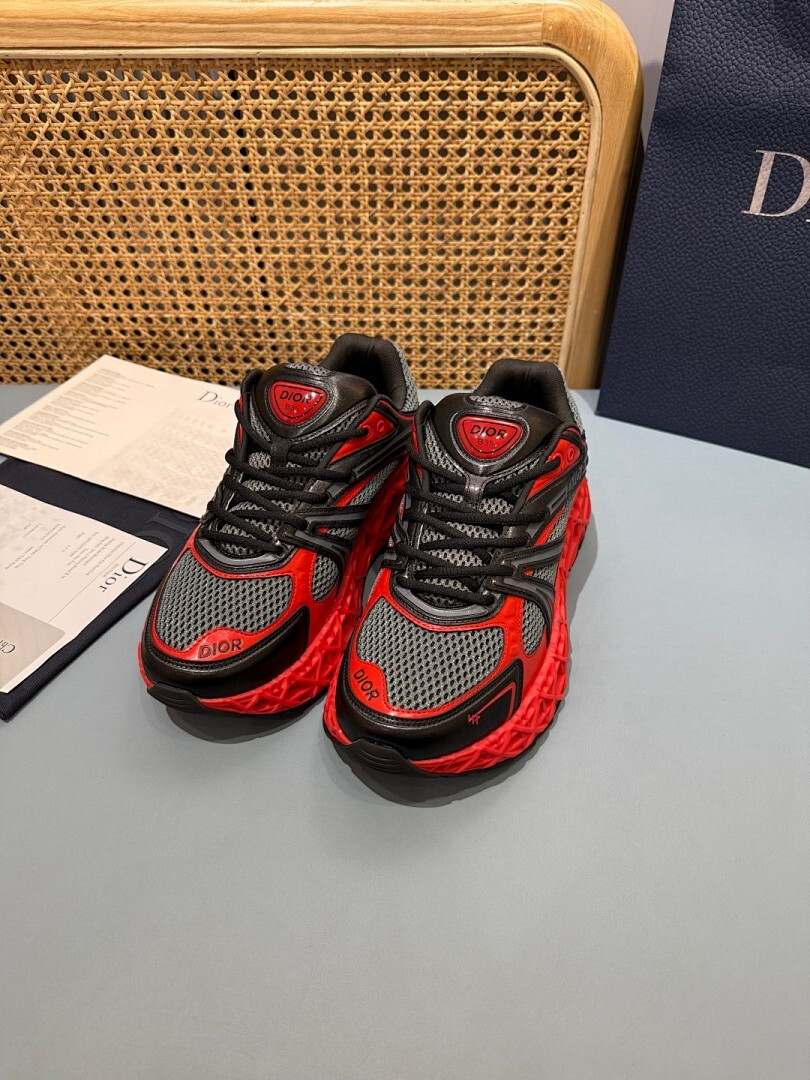 DR B35 NXXT sneaker