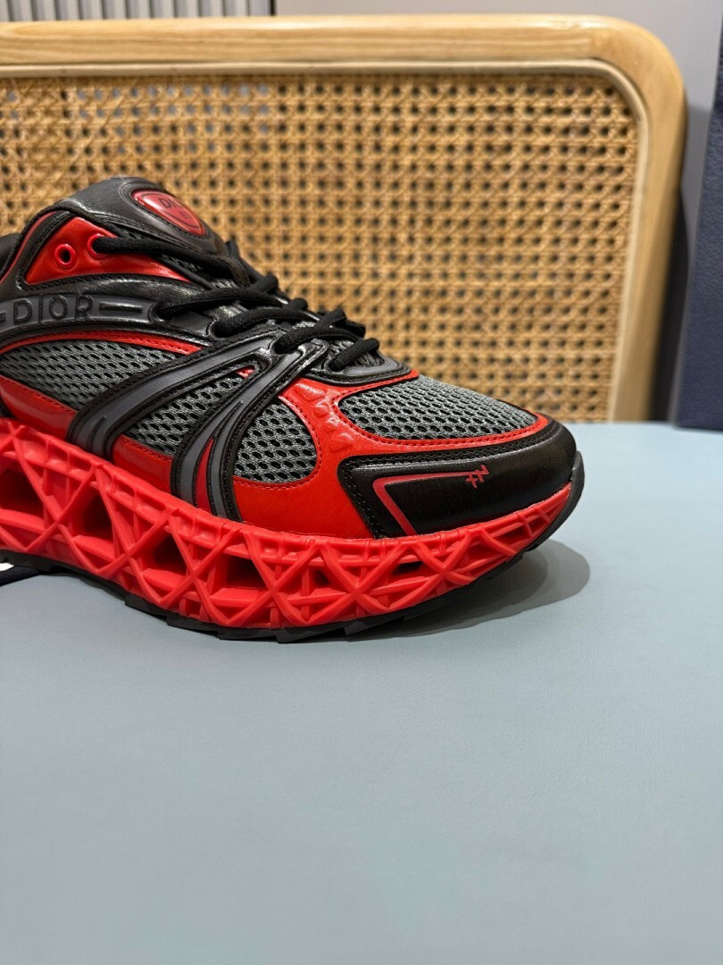 DR B35 NXXT sneaker