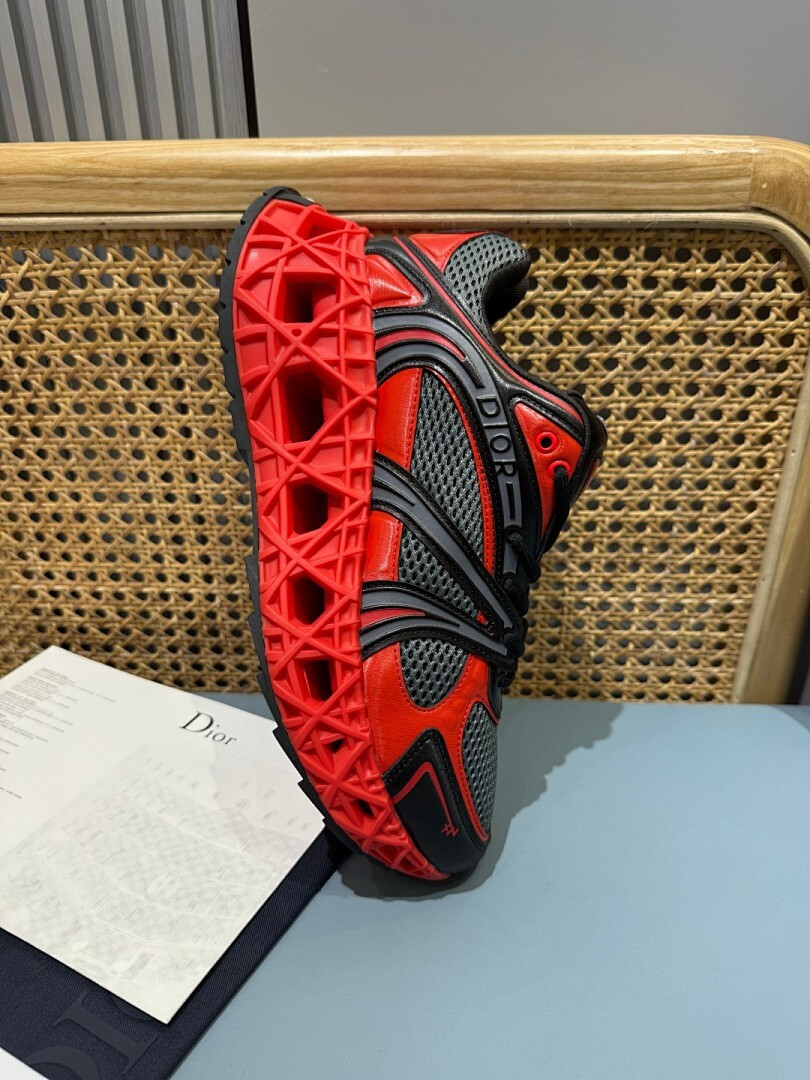 DR B35 NXXT sneaker
