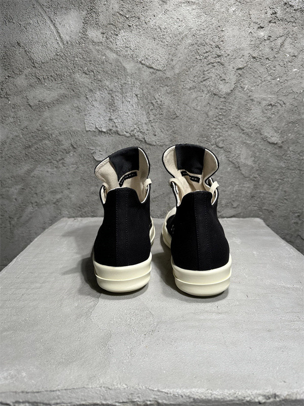 RICK 0WENS SNEAKERS