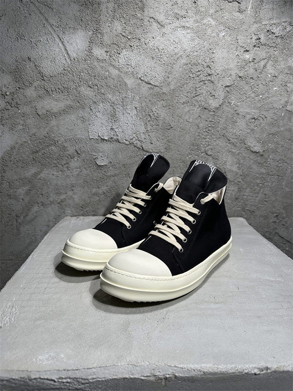RICK 0WENS SNEAKERS