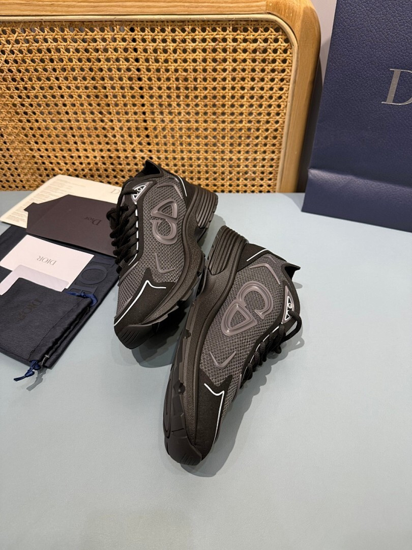 DR B30 SNEAKER