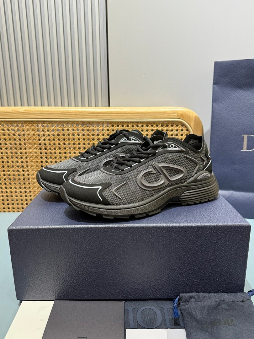 DR B30 SNEAKER