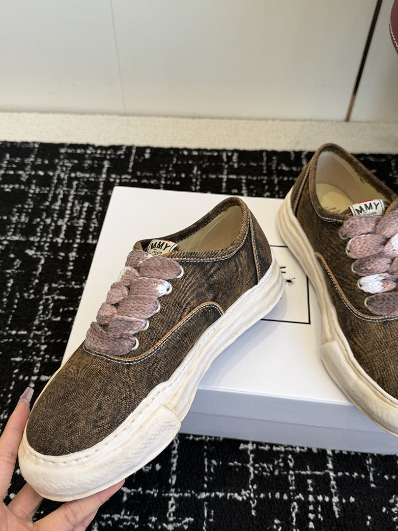 Ma1s0n mihara sneakers