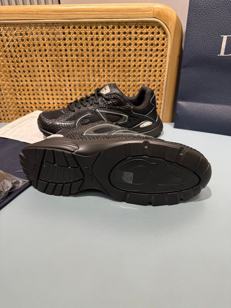DR B30 SNEAKER