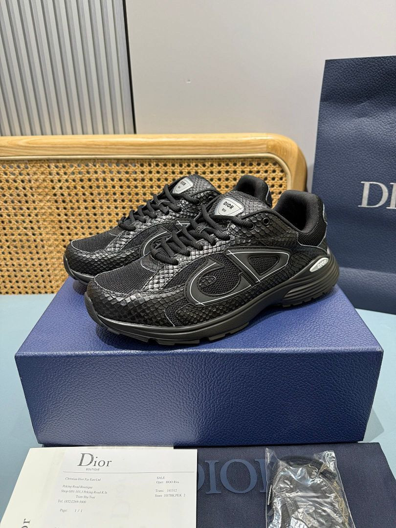 DR B30 SNEAKER