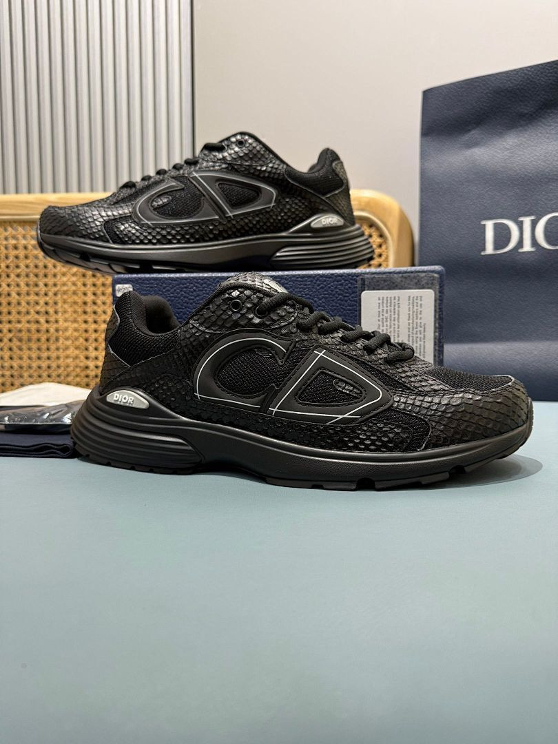 DR B30 SNEAKER