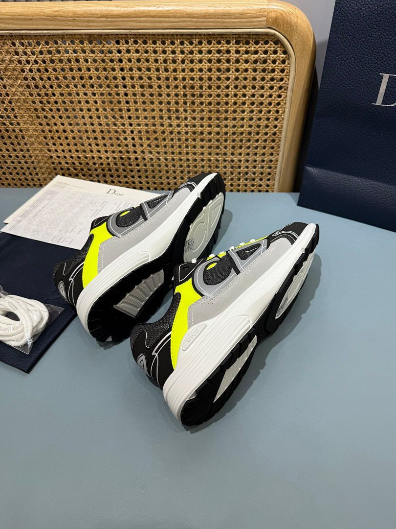 DR B30 SNEAKER